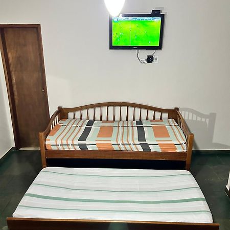 Casa Agradavel Com Piscina. Villa Miguel Pereira Luaran gambar